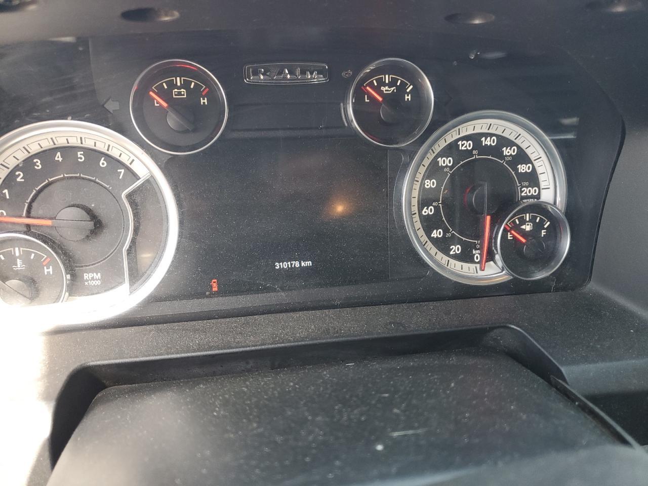 2013 Dodge RAM 1500 SLT
