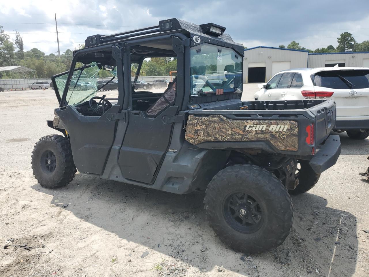 2021 Can-Am Defender Max XT HD10