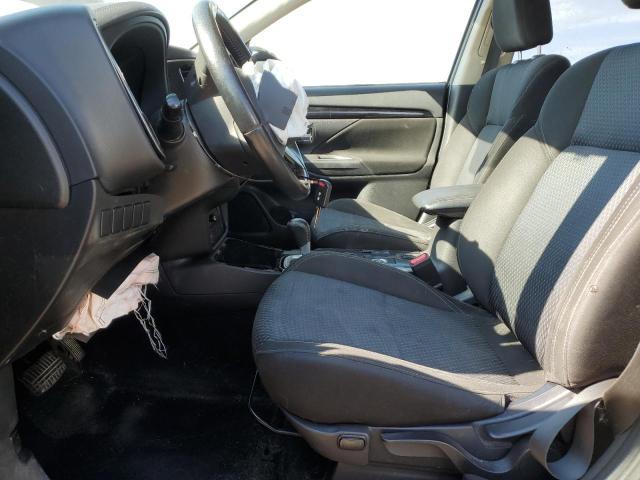 2020 Mitsubishi Outlander es