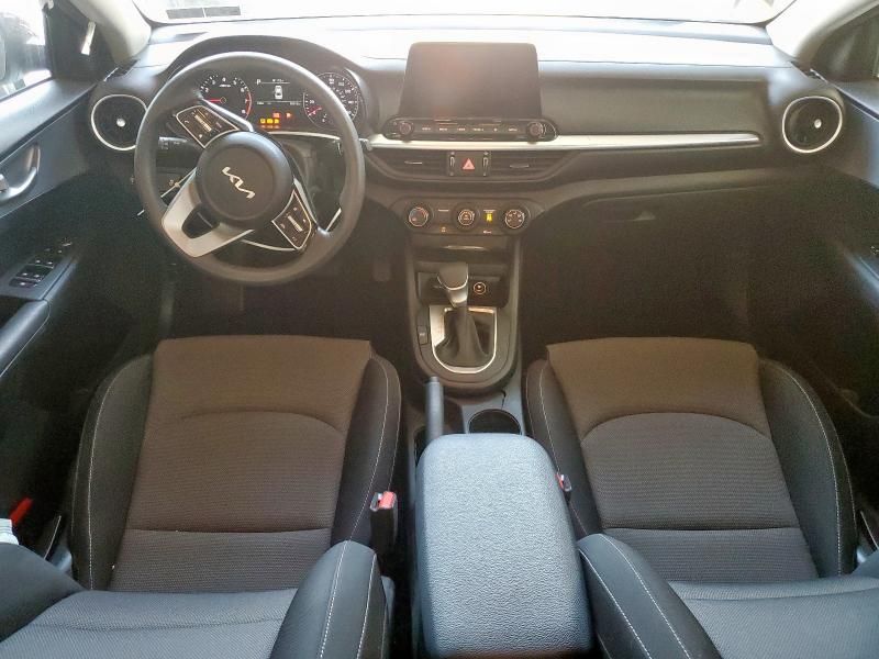 2023 KIA Forte LX