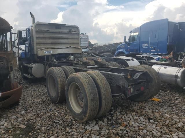 2003 Mack CH613 Semi Truck