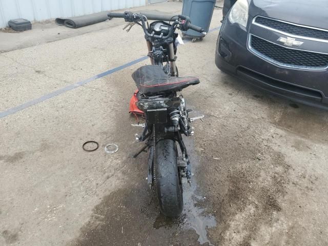 2018 Kawasaki BR125 J