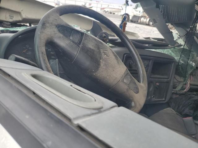 2005 International 4000 4300