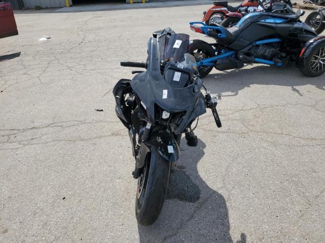2024 Yama - Yama R7