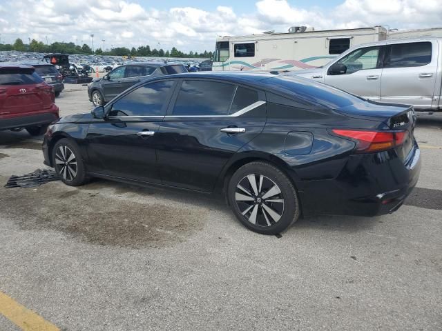 2022 Nissan Altima SV