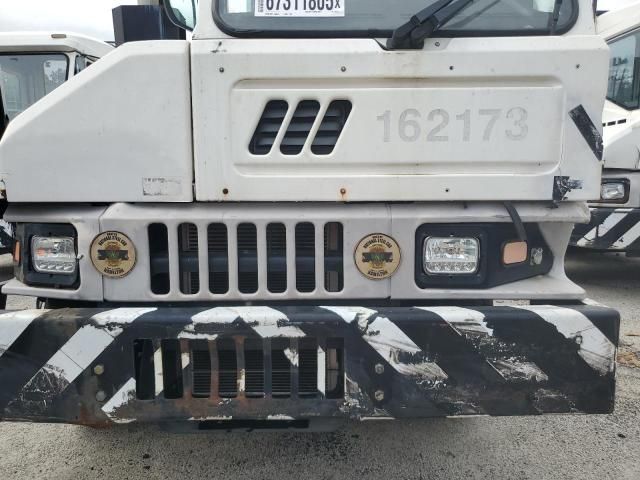 2016 Unknown 2016 Otta Yard Truck