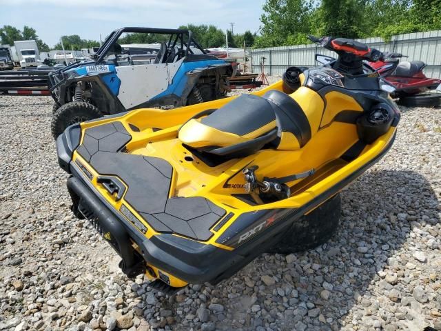 2021 Seadoo RXT-X 300