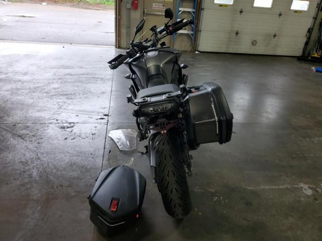 2015 Yamaha FJ09