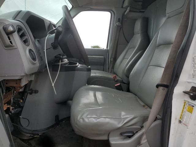 2012 Ford Econoline E250 Van