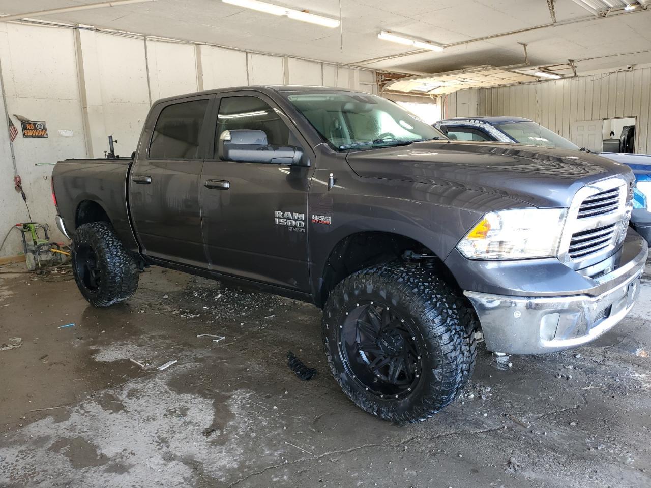 2019 Dodge RAM 1500 Classic SLT