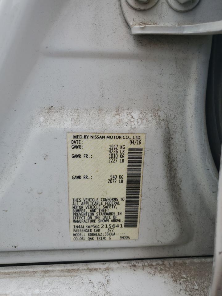 2016 Niss Altima 2.5