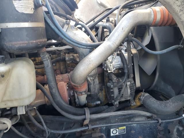 2007 Peterbilt Tractor 2007 Peterbilt 335 Vacuum Truck