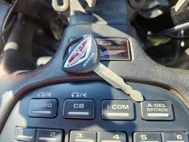 2005 Honda GL1800
