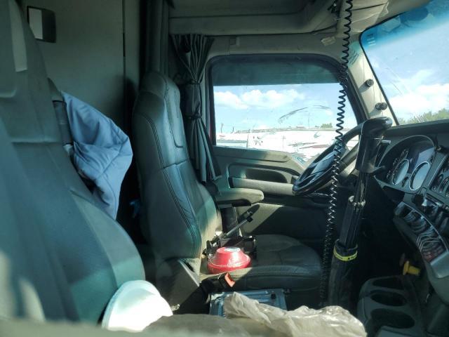 2018 Kenworth T680 Semi Truck