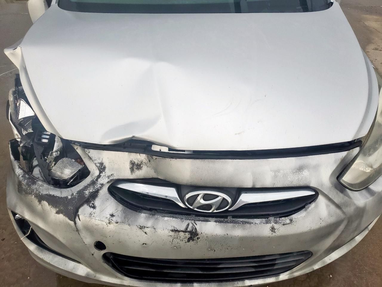 2013 Hyundai Accent gls