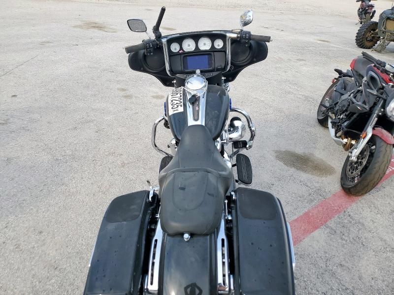 2023 Harley-Davidson Flhx