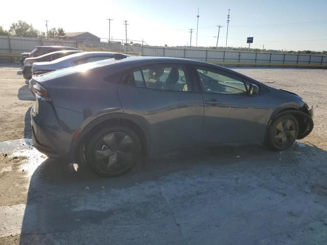 2025 Toyota Prius LE
