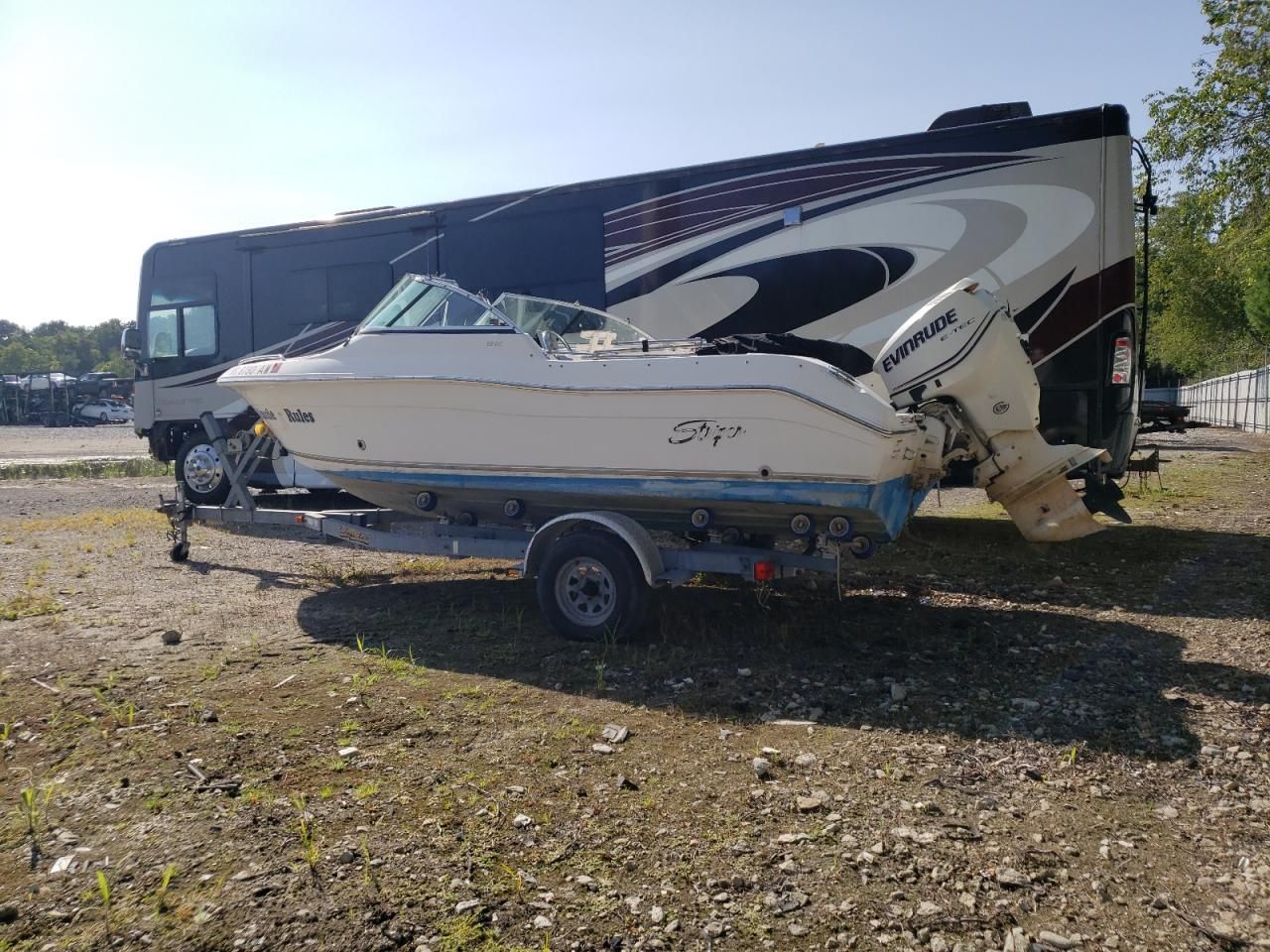 2009 Seasport/united Marine Co Boat With Trailer