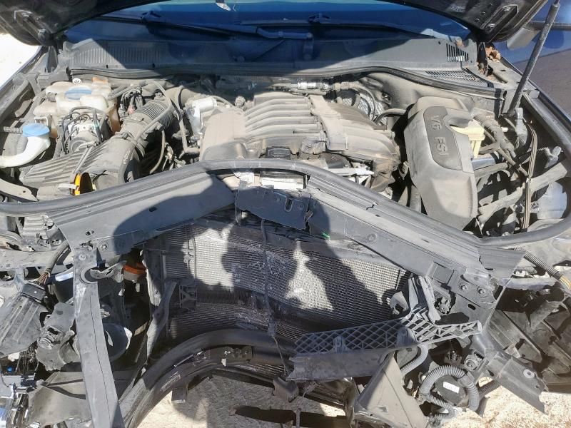 2014 Volkswagen Touareg V6