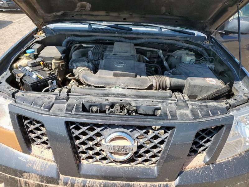 2010 Nissan Frontier Crew Cab SE