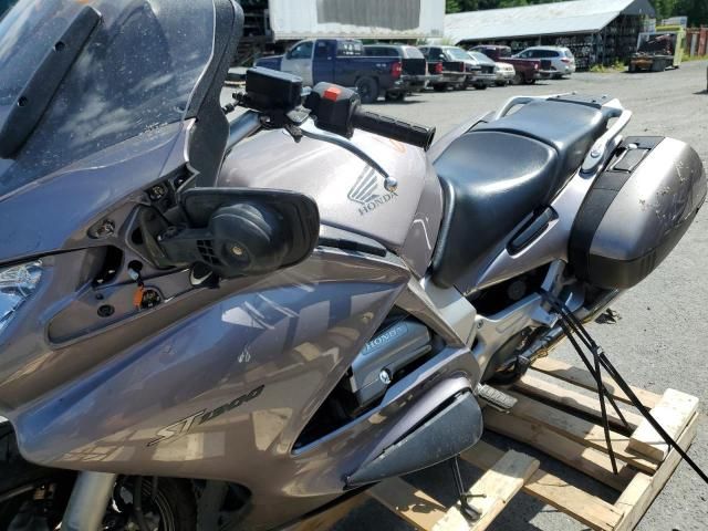 2003 Honda ST1300 A