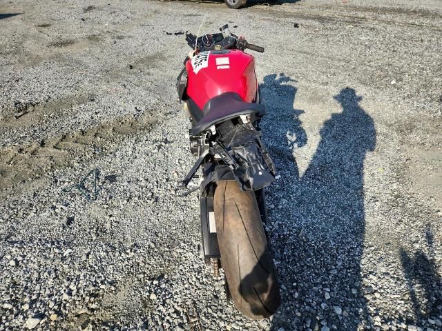 2013 Suzuki GSX-R600