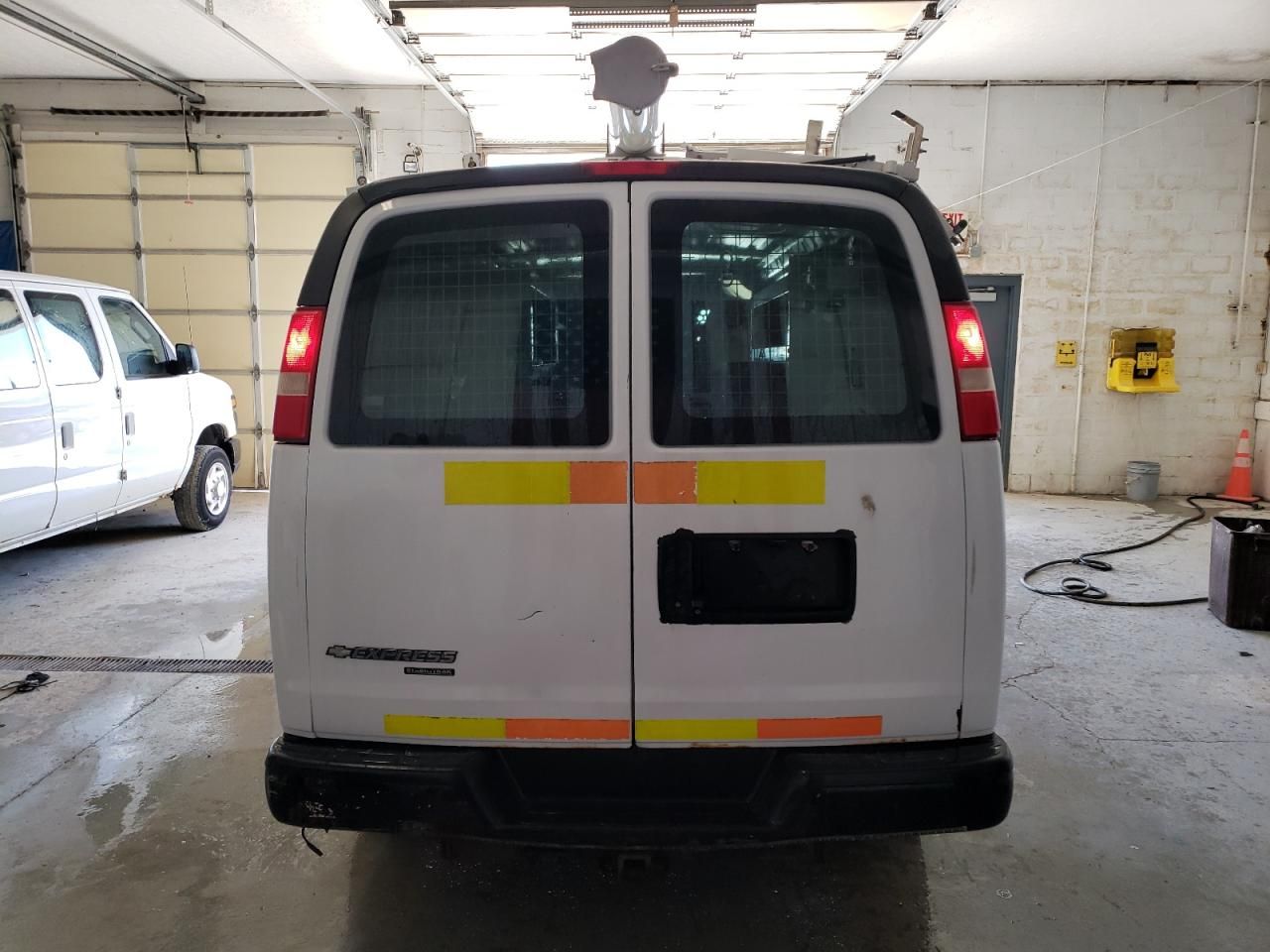 2013 Chevrolet Express G2500