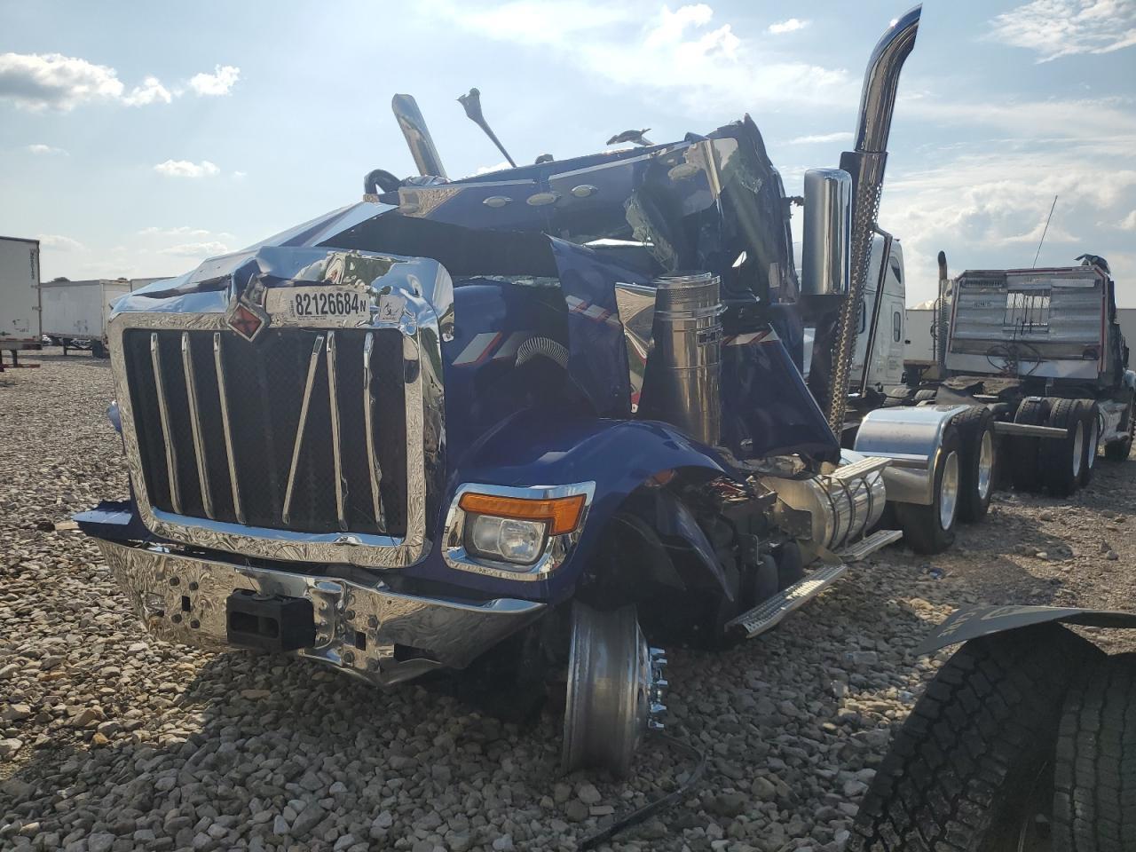 2023 International HX520