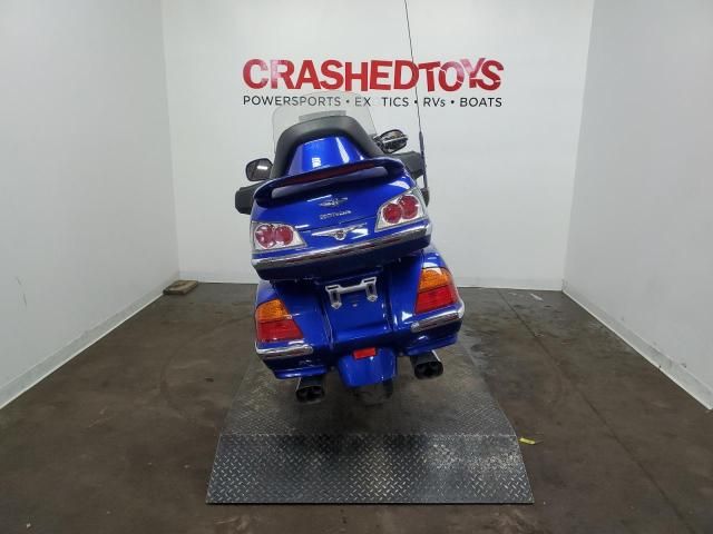 2005 Honda GL1800