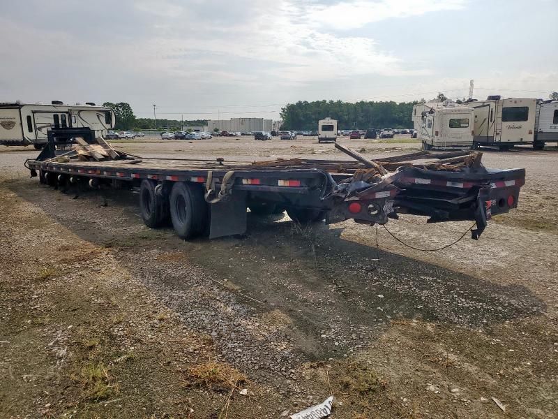2013 PJ Gooseneck FD102 Equipment Trailer