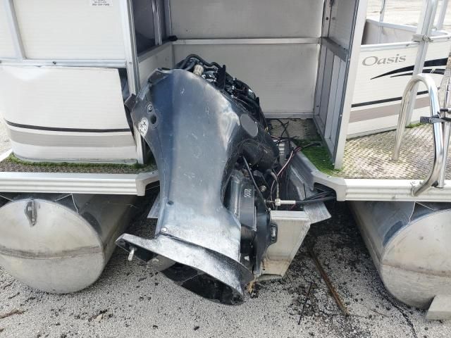 2006 Manitou Oasis Boat Boat