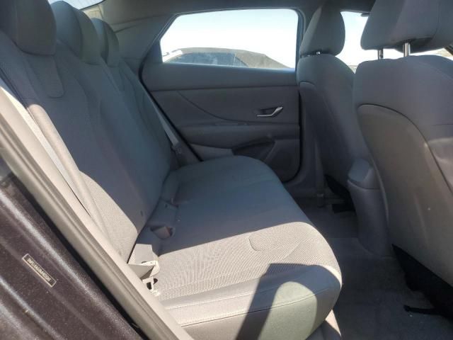 2021 Hyundai Elantra se