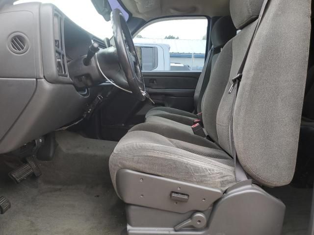 2004 Chevrolet Silverado C2500 Heavy Duty