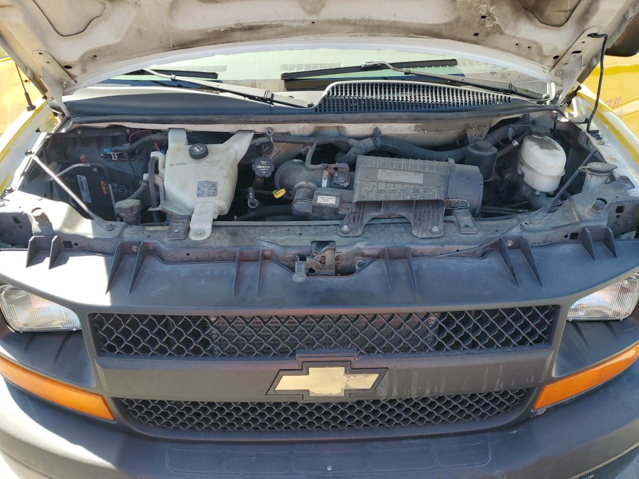 2017 Chevrolet Express G2500