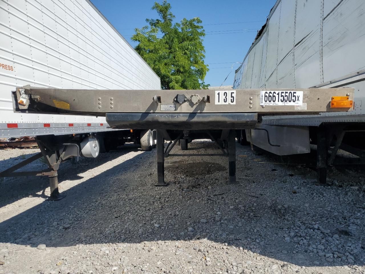 2007 Transcraft Flatbed Trailer