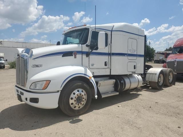 2015 Kenworth T660 Semi Truck