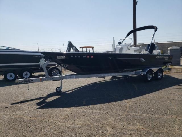 2021 Crestliner Boat