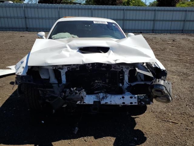 2016 Dodge Challenger SRT 392