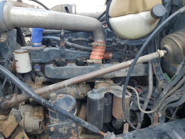1999 Mack RD600 Dump Truck