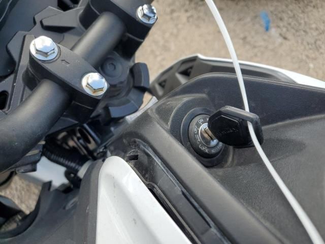 2020 Kawasaki BR125 J