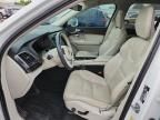 2019 Volvo XC90 T6 Momentum