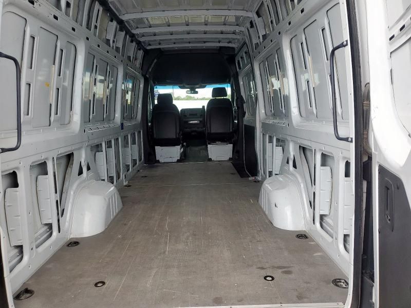 2021 Mercedes-Benz Sprinter 2500