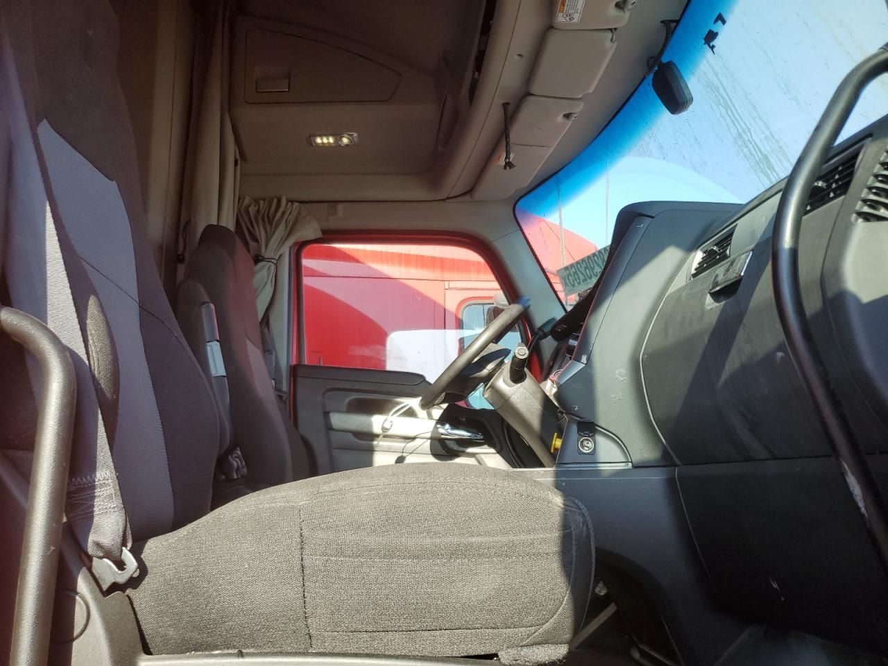 2023 Kenworth Construct