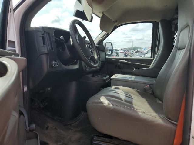 2013 Chevrolet Express G2500