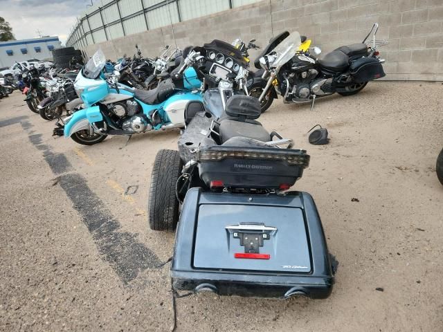 2015 Harley-Davidson Flhtcutg TRI Glide Ultra