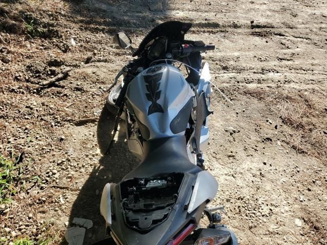 2024 Kawasaki EX500