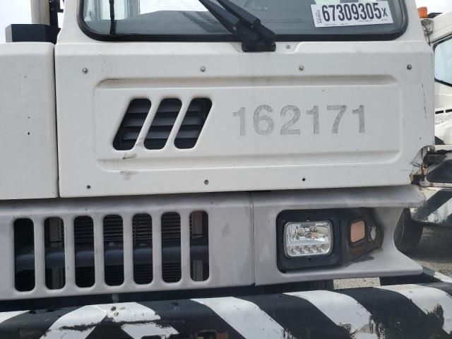 2016 Other Heavy Equipment 2016 Yard Truck