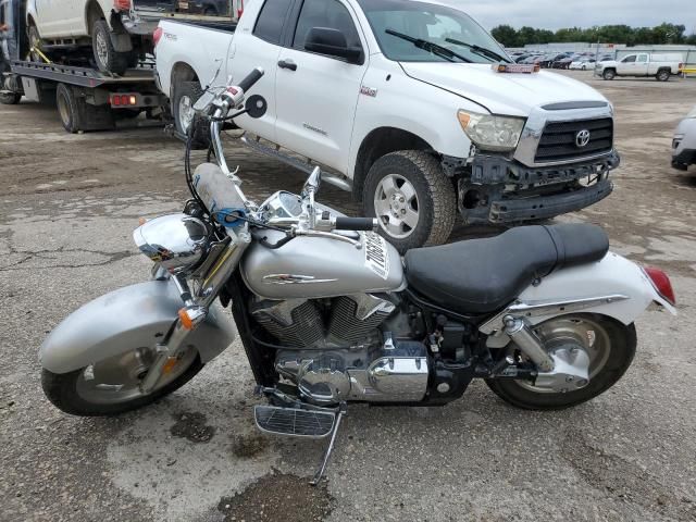 2006 Honda VTX1300 R