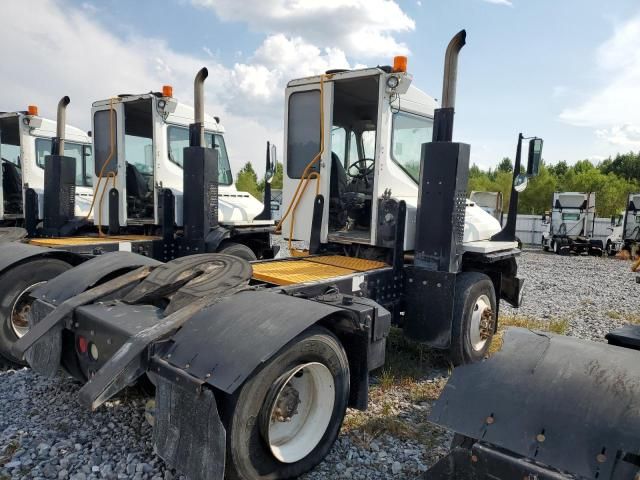 2019 Ottawa Yard Tractor 2019 Ottawa COMMACYT30-Trucks Yard Truck