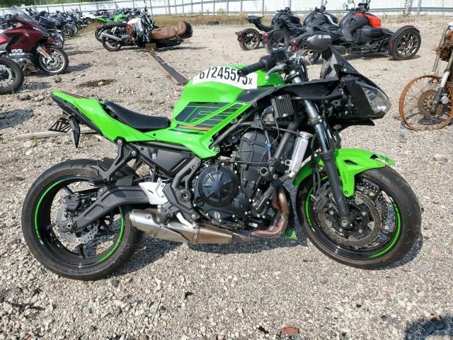2023 Kawasaki EX650 P